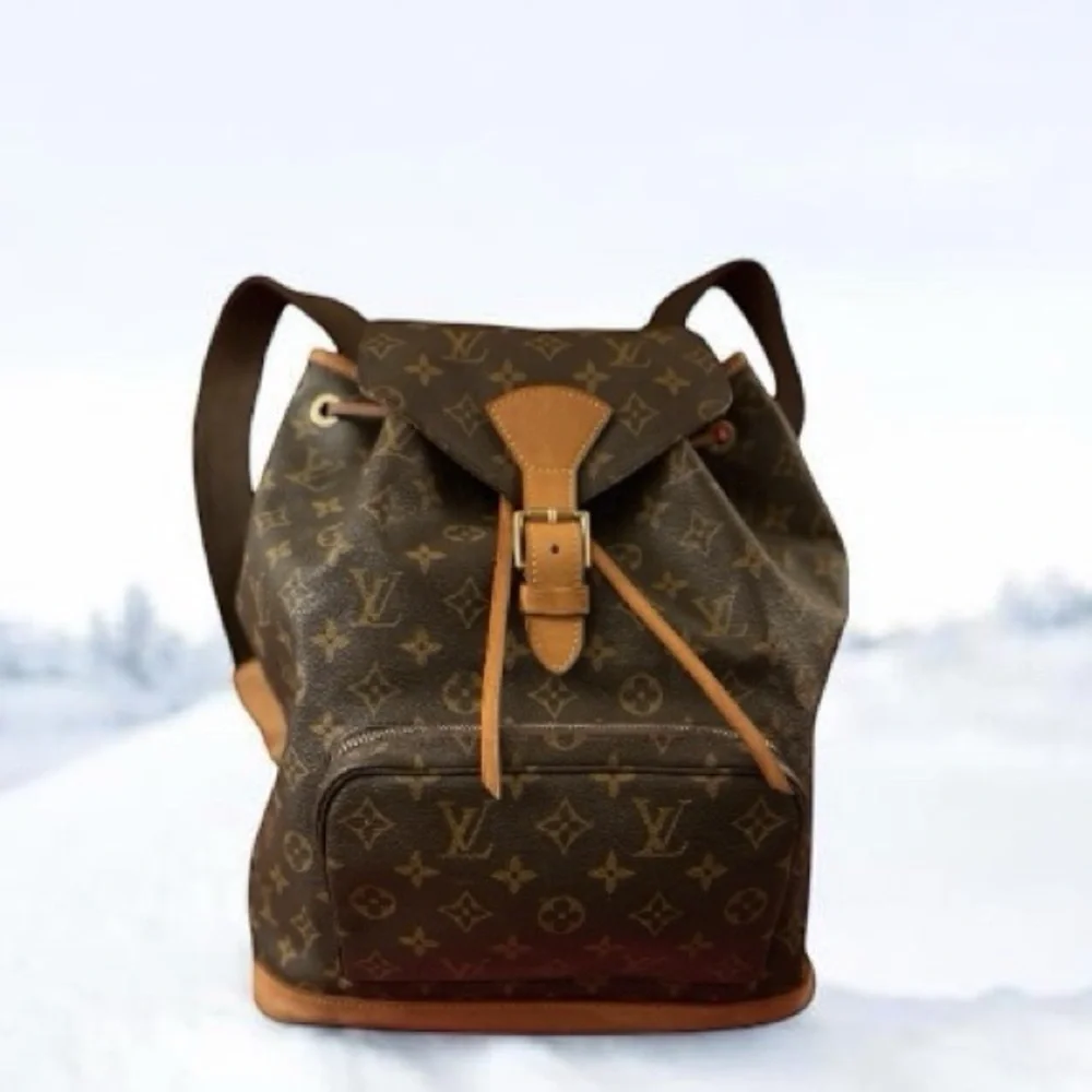 Louis Vuitton Vintage Montsouris Monogram Canvas Gm Backpack - Brown